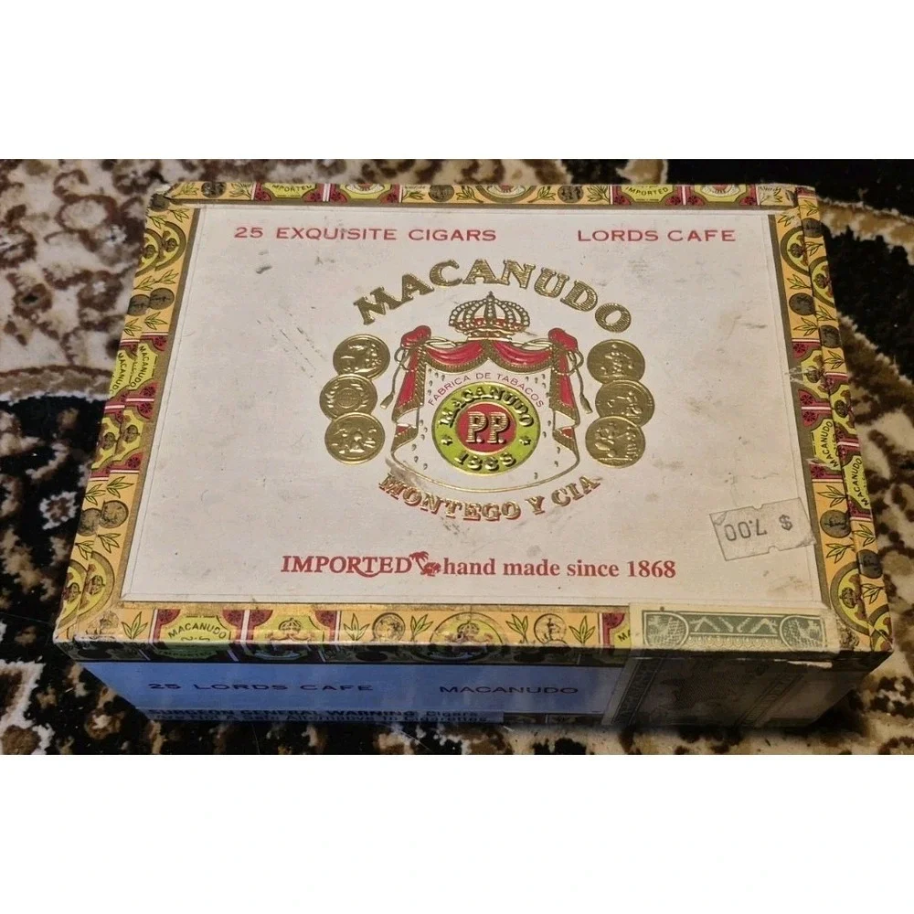 Macanudo‎ Lords Cafe EMPTY Wooden Cigar Box 25 Count Display